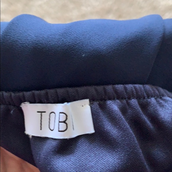 Tobi Navy shift dress - Picture 2 of 2